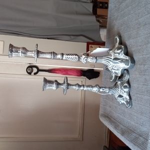 2 distresses candlestick holders.